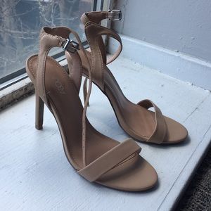 Nude heels